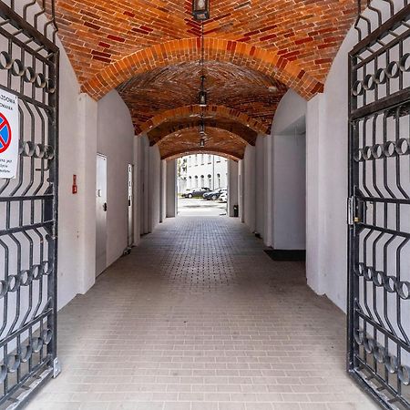Apartament Z Osobna Sypialnia W Pieknej Kamienicy W Centrum Breslávia Exterior foto